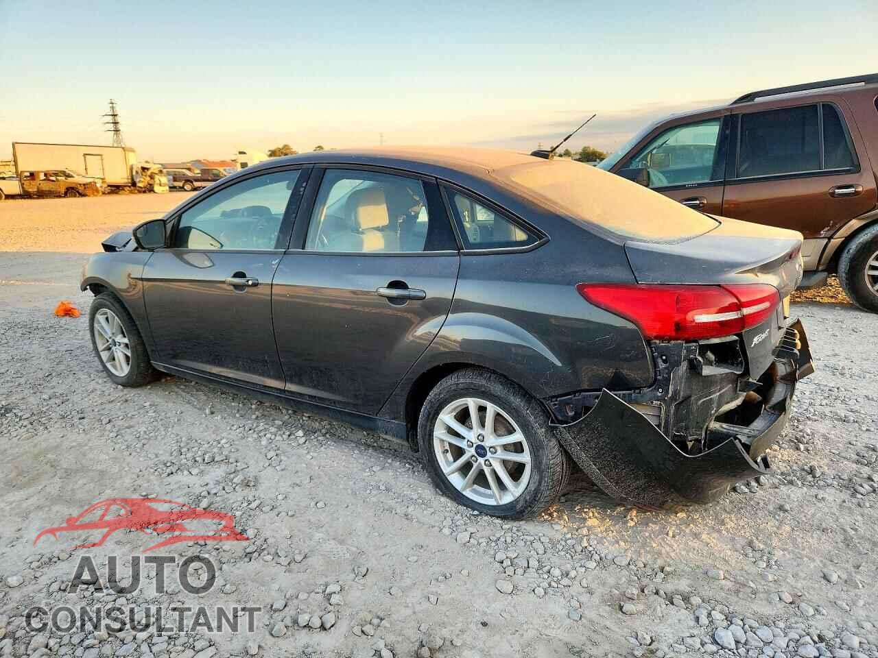 FORD FOCUS 2015 - 1FADP3F21FL349737