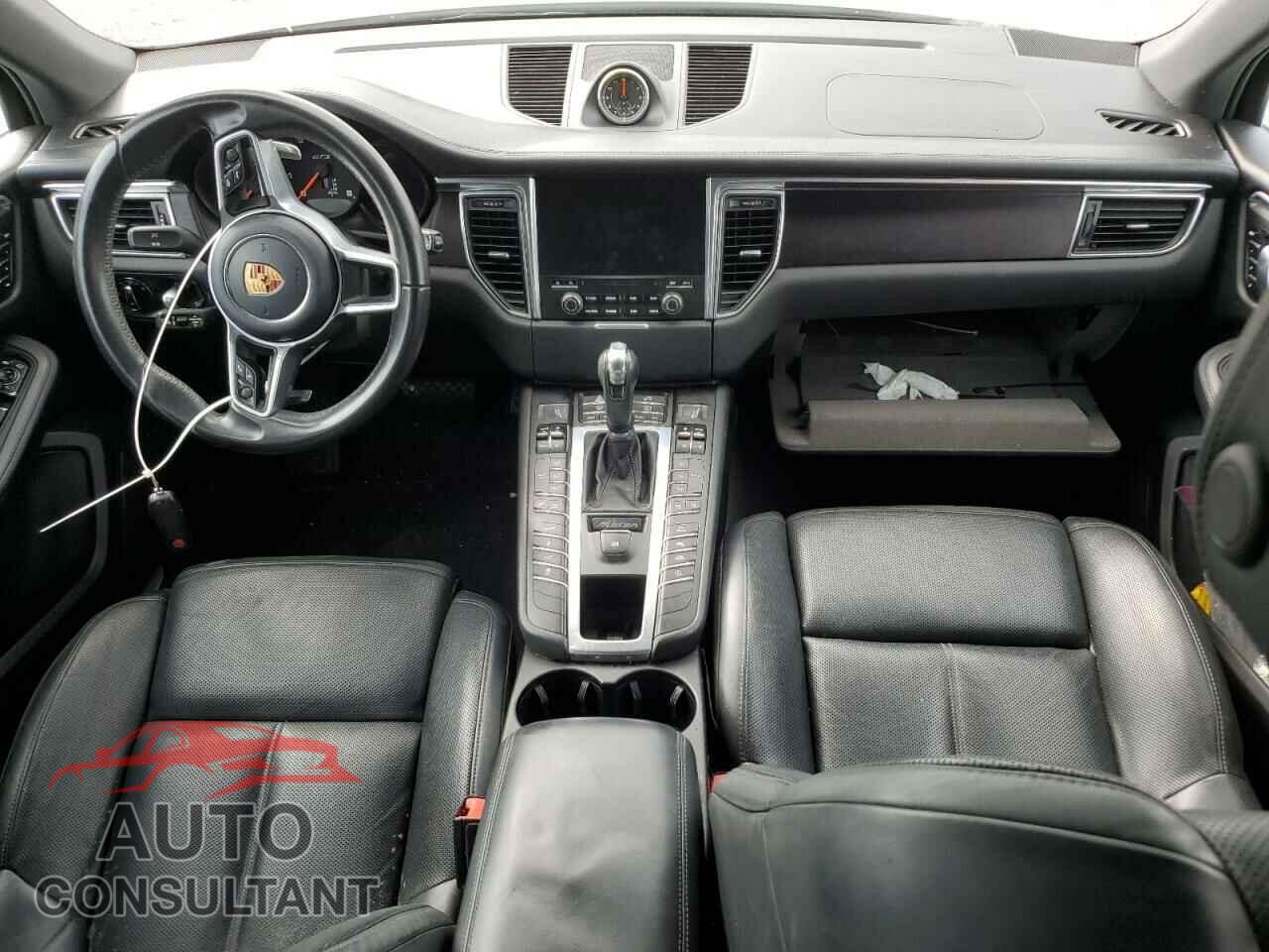 PORSCHE MACAN 2017 - WP1AG2A54HLB51177