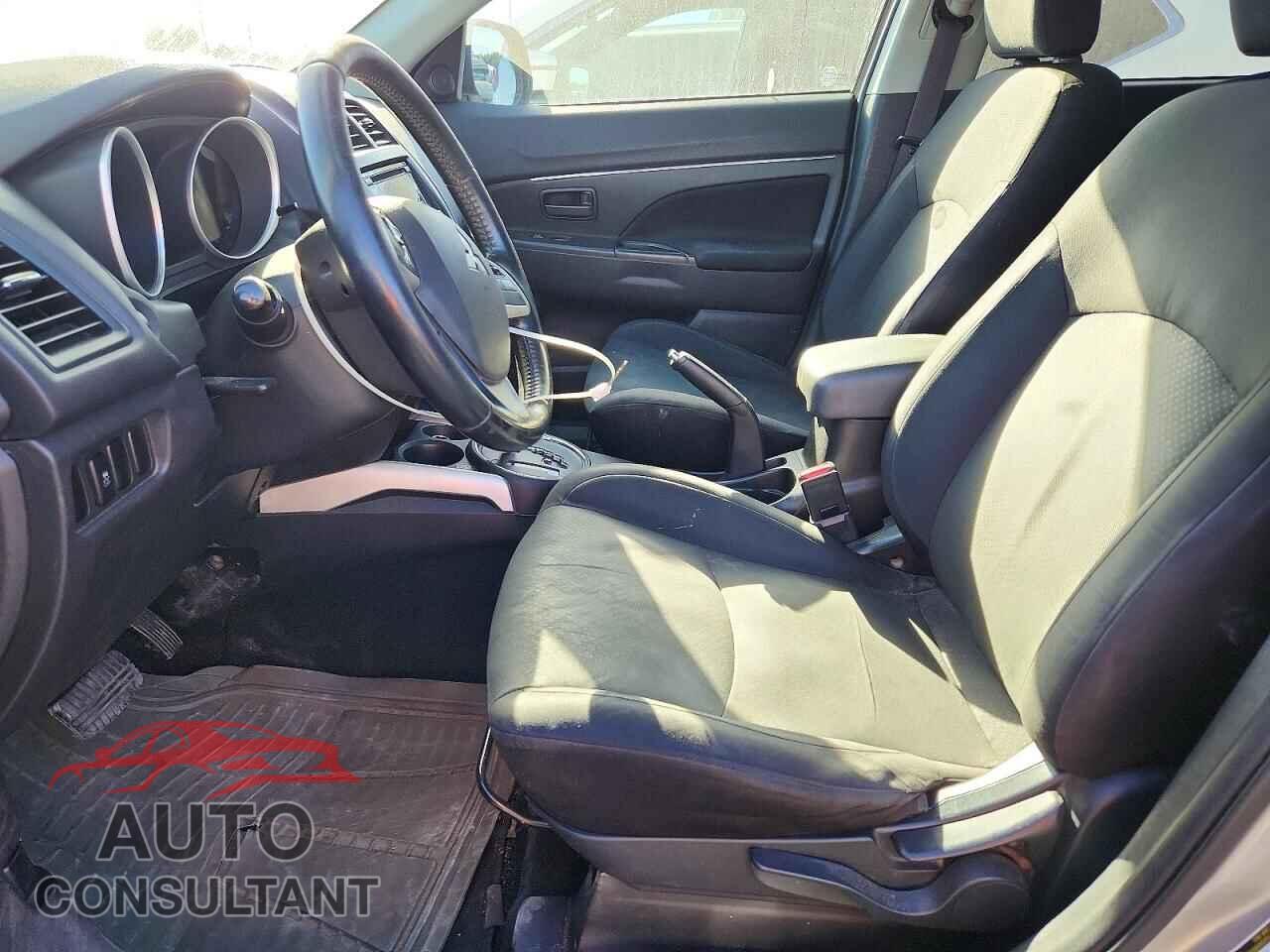 MITSUBISHI OUTLANDER 2014 - 4A4AP3AU5EE005295