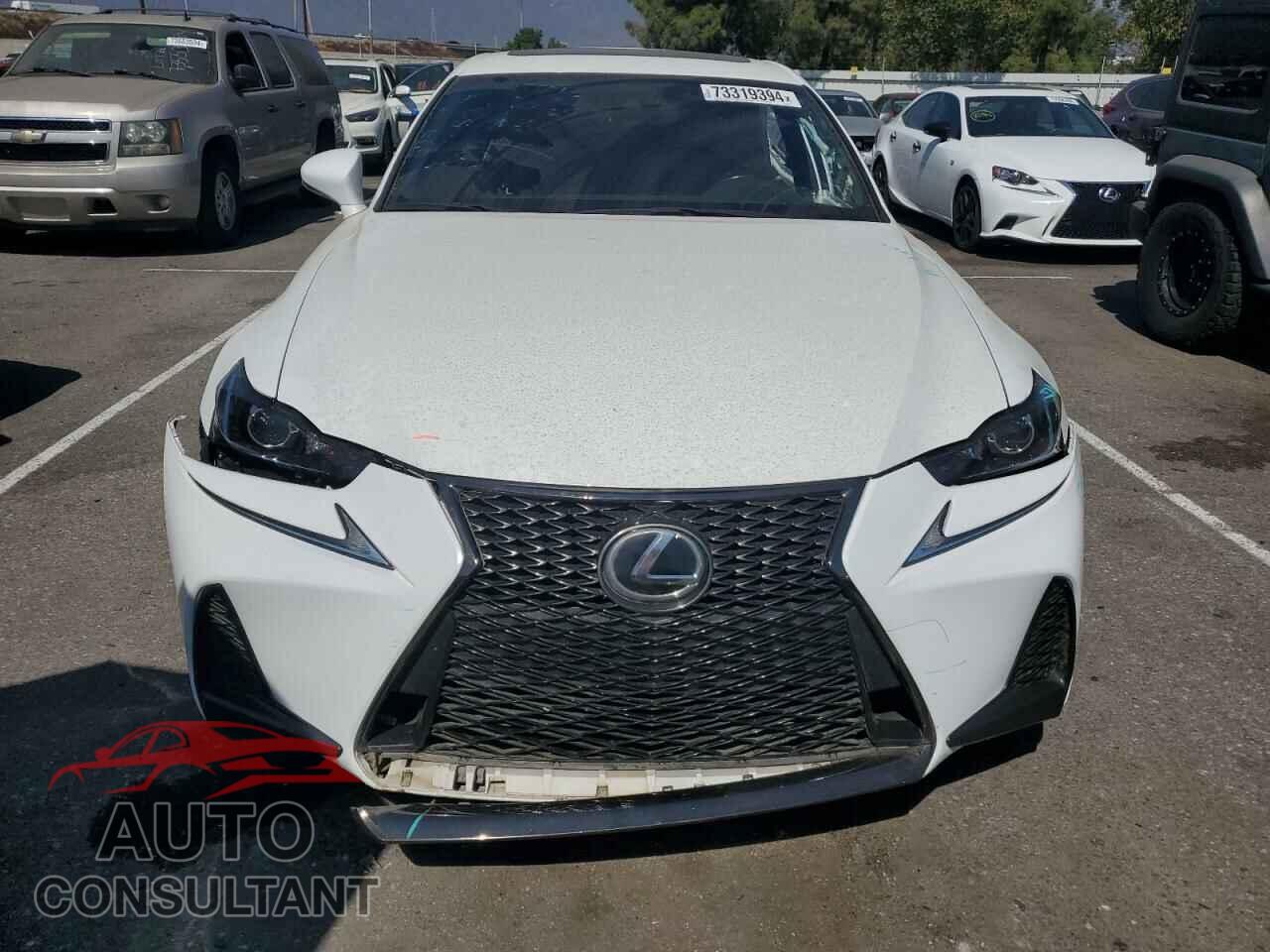 LEXUS IS 2017 - JTHBA1D23H5060875