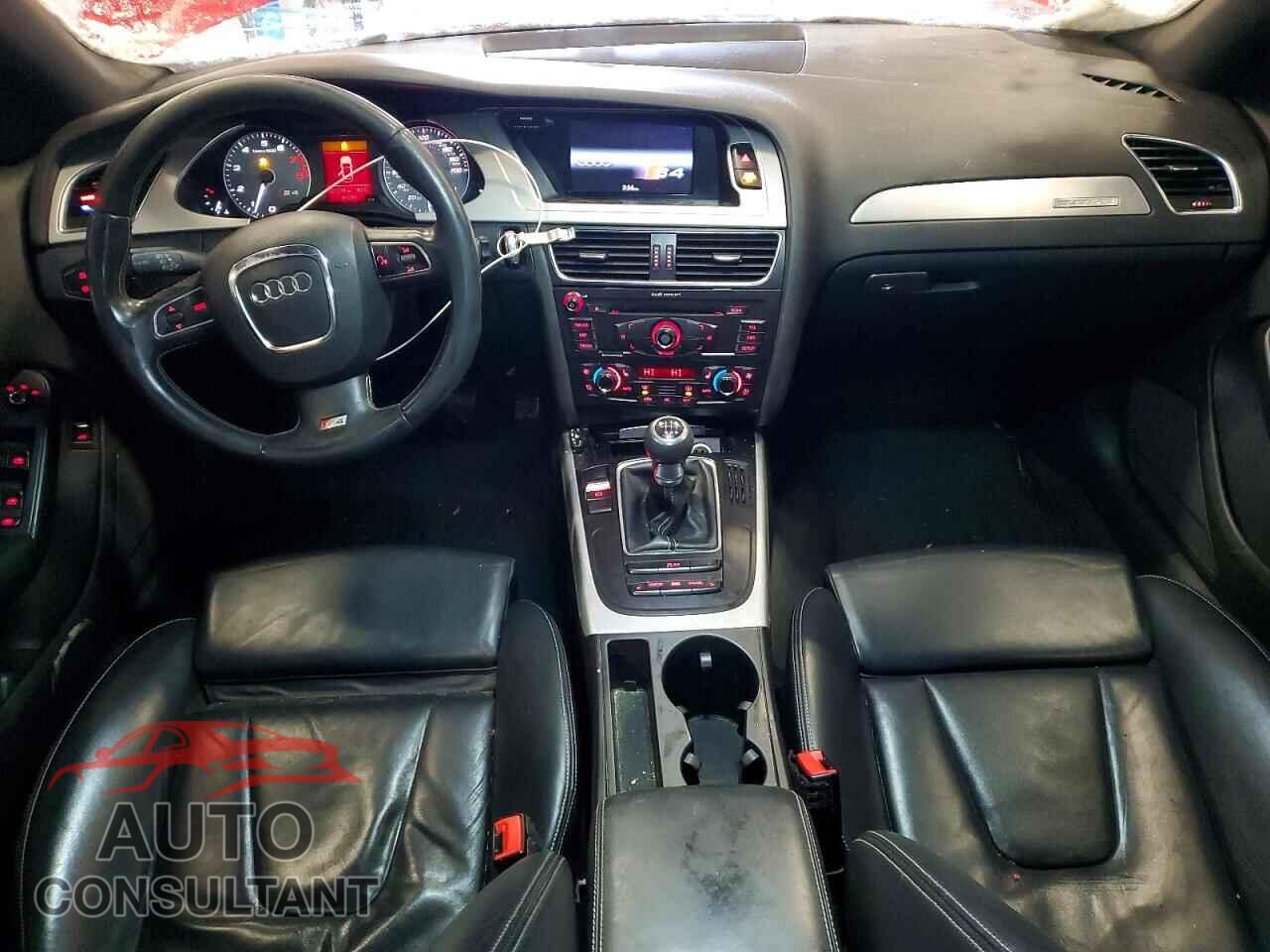 AUDI S4/RS4 2012 - WAUDGAFL2CA081941