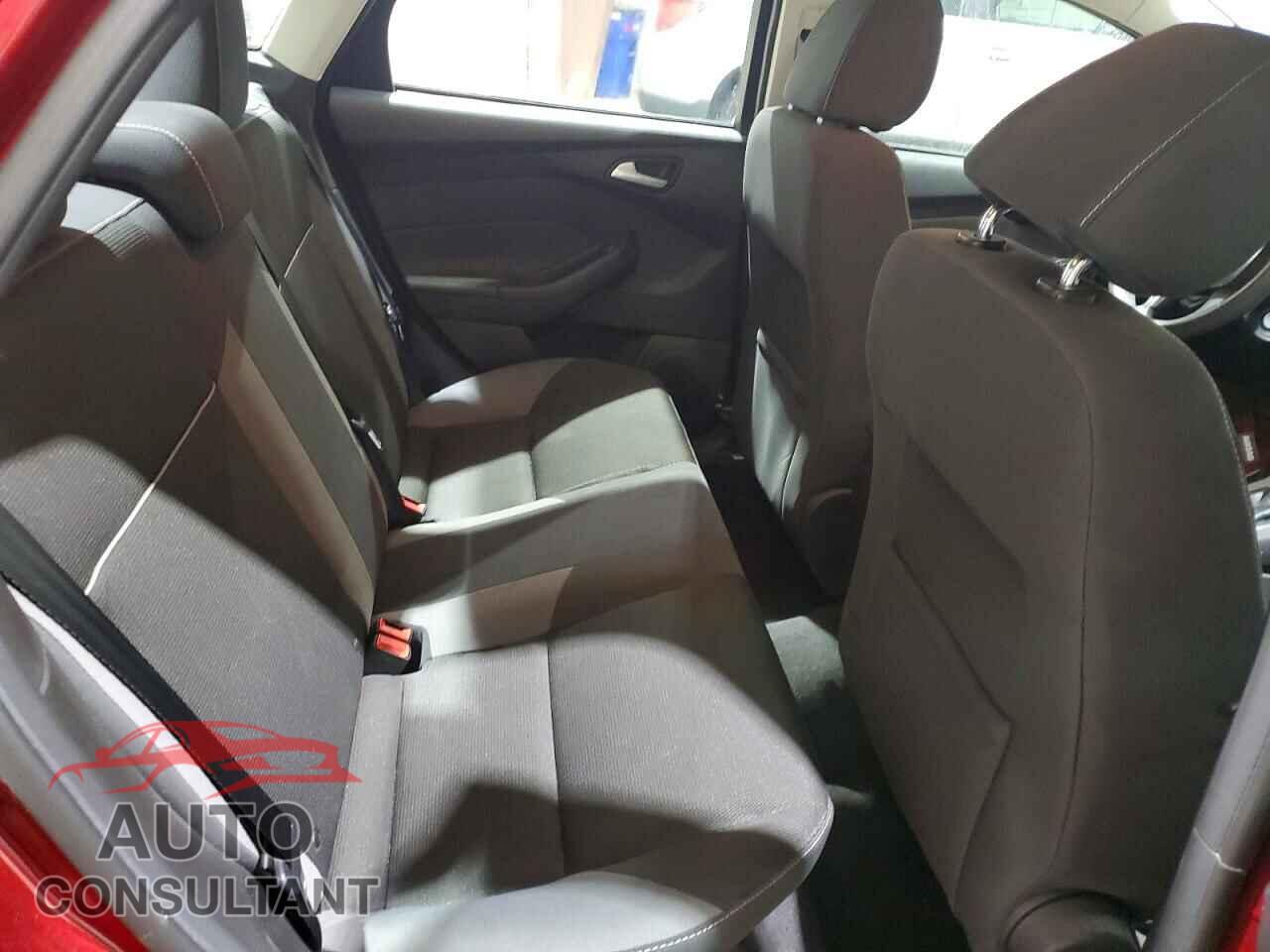 FORD FOCUS 2014 - 1FADP3F20EL181734