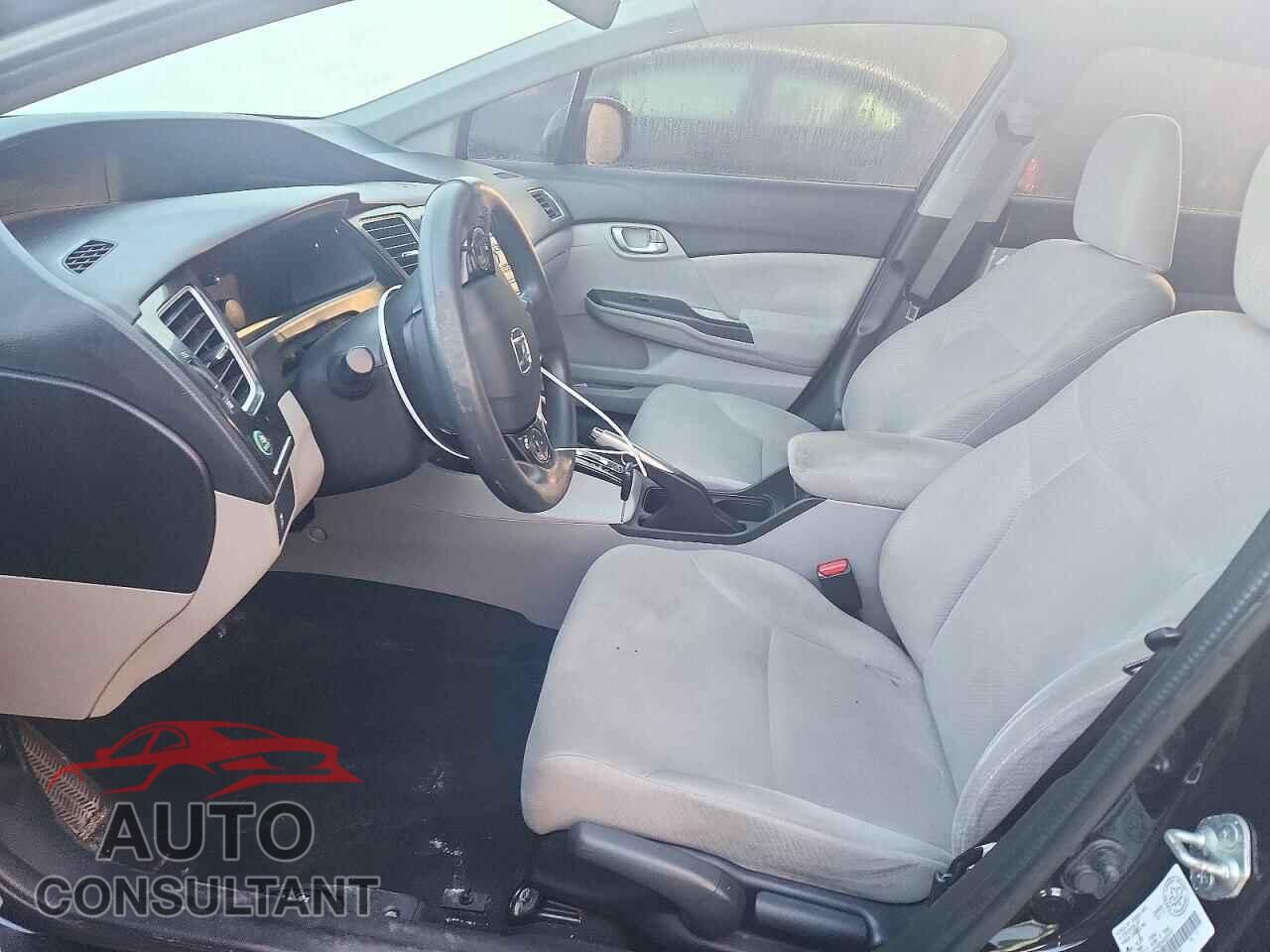 HONDA CIVIC 2013 - 2HGFB2F40DH005101