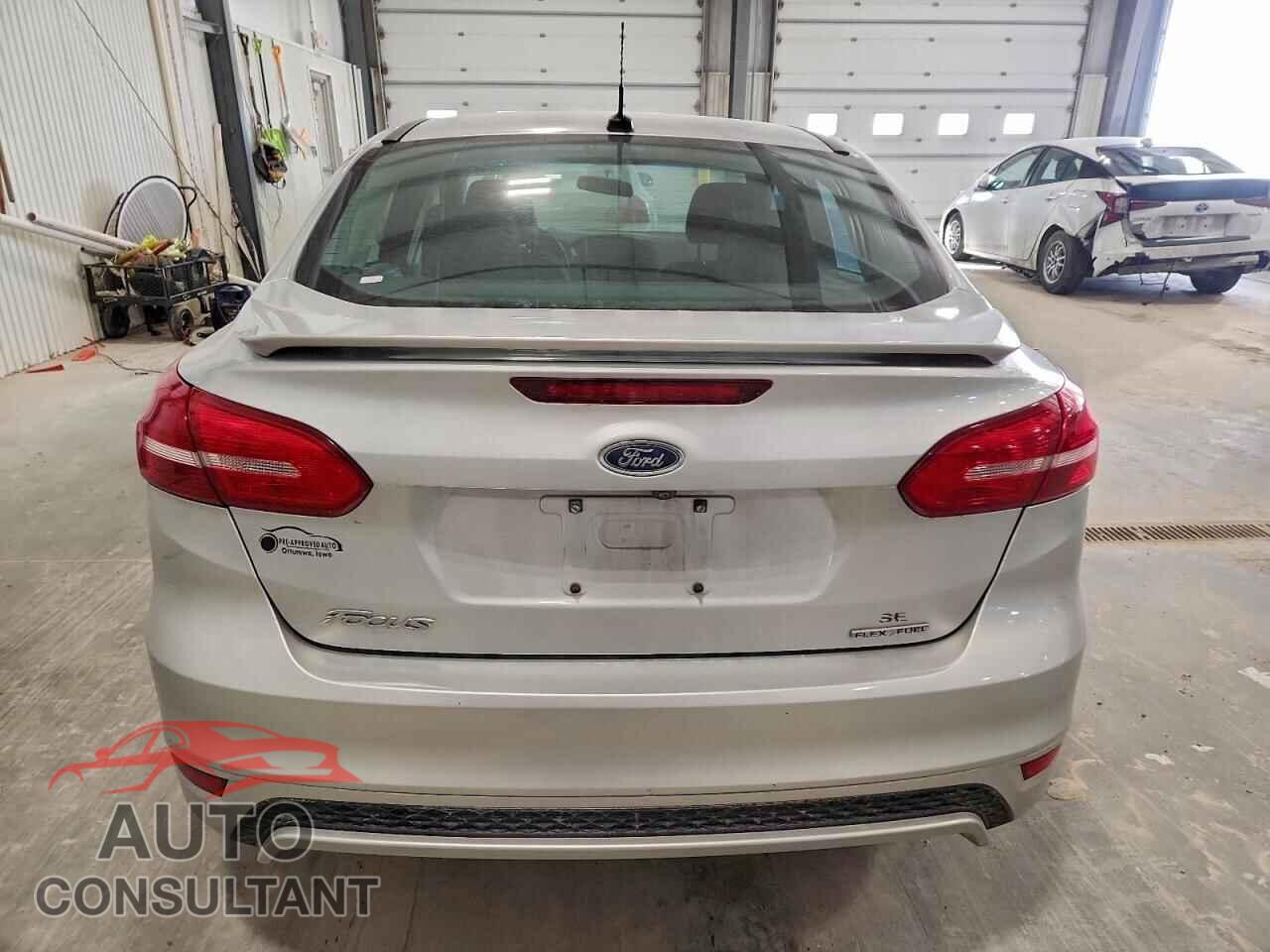 FORD FOCUS 2016 - 1FADP3F27GL398779
