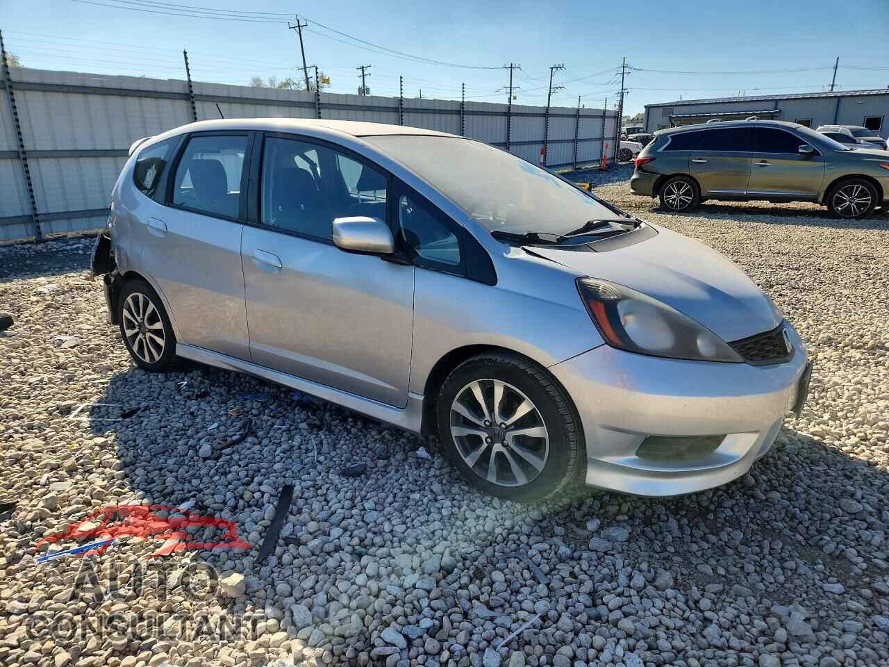 HONDA FIT 2012 - JHMGE8H53CS005778
