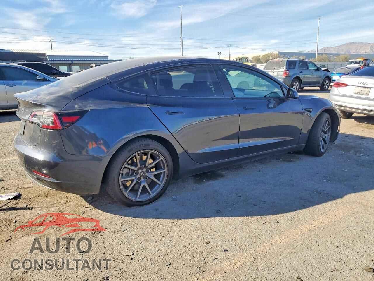 TESLA MODEL 3 2019 - 5YJ3E1EB5KF386871