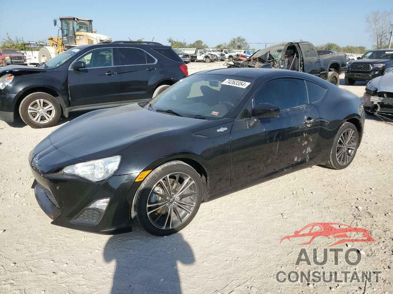 TOYOTA SCION 2013 - JF1ZNAA18D2710429