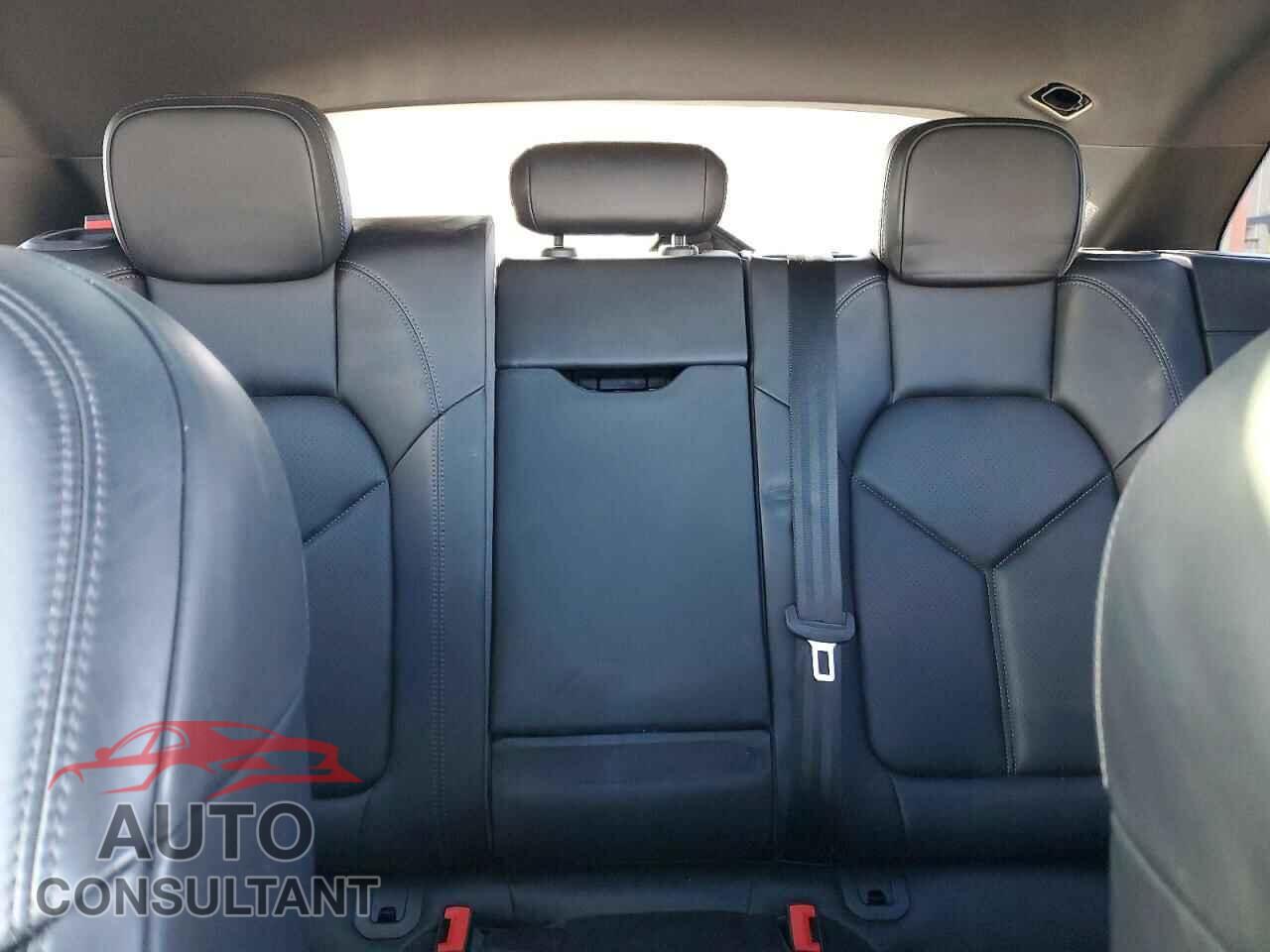 PORSCHE MACAN 2017 - WP1AA2A51HLB83408