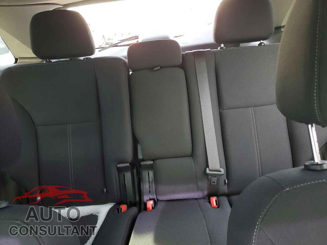 FORD EDGE 2013 - 2FMDK3GC2DBE17438