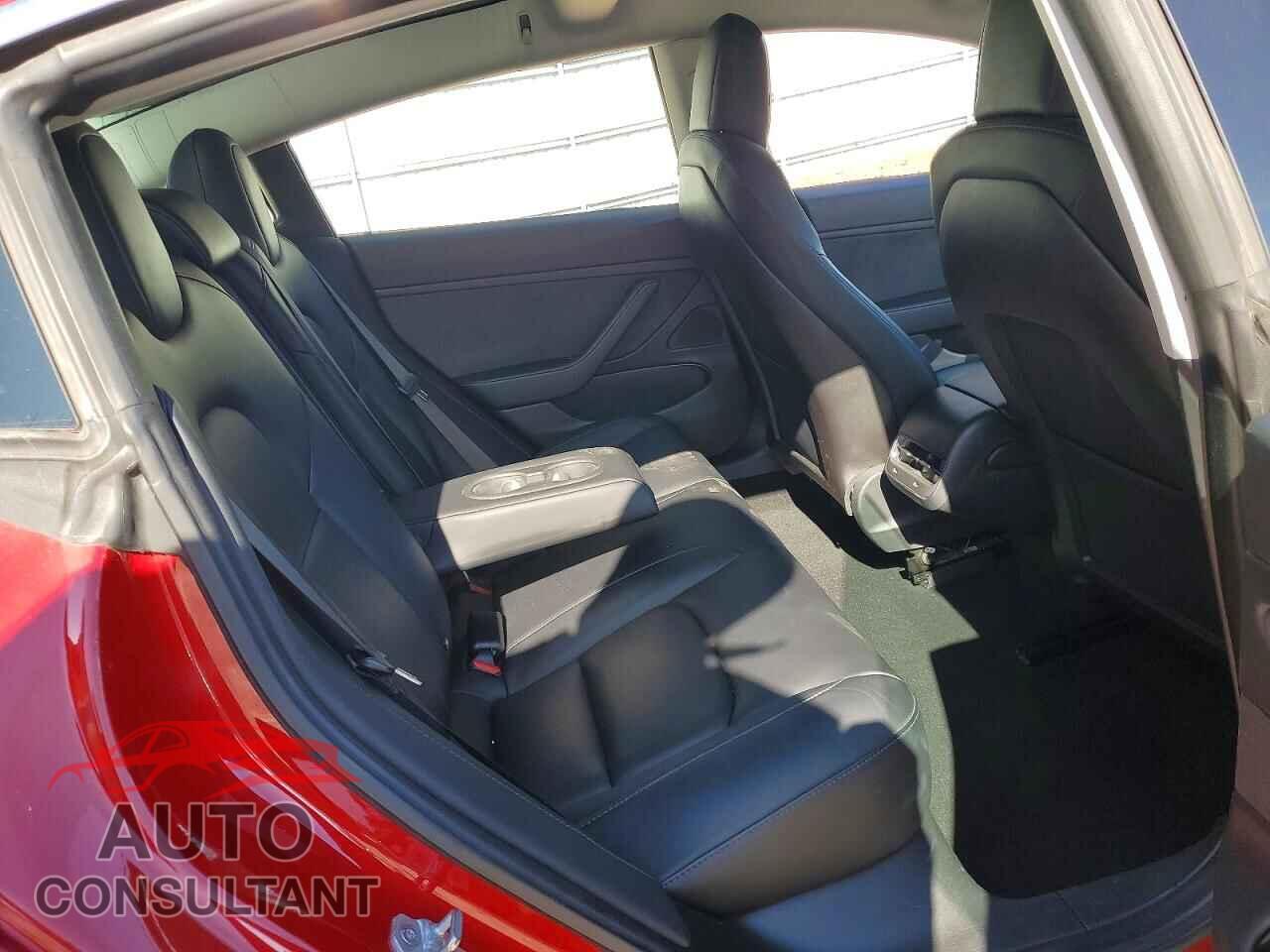 TESLA MODEL 3 2018 - 5YJ3E1EA4JF058539