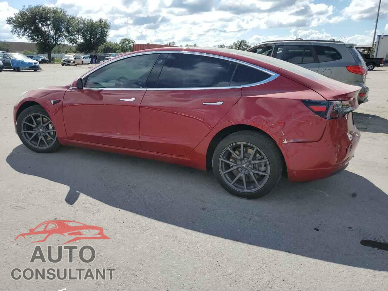 TESLA MODEL 3 2019 - 5YJ3E1EA3KF399710