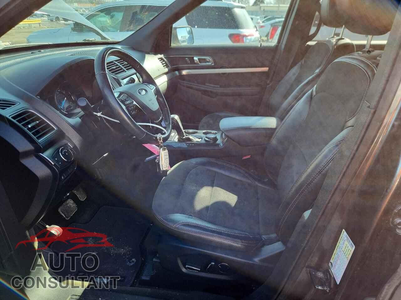 FORD EXPLORER 2018 - 1FM5K8D84JGA35059