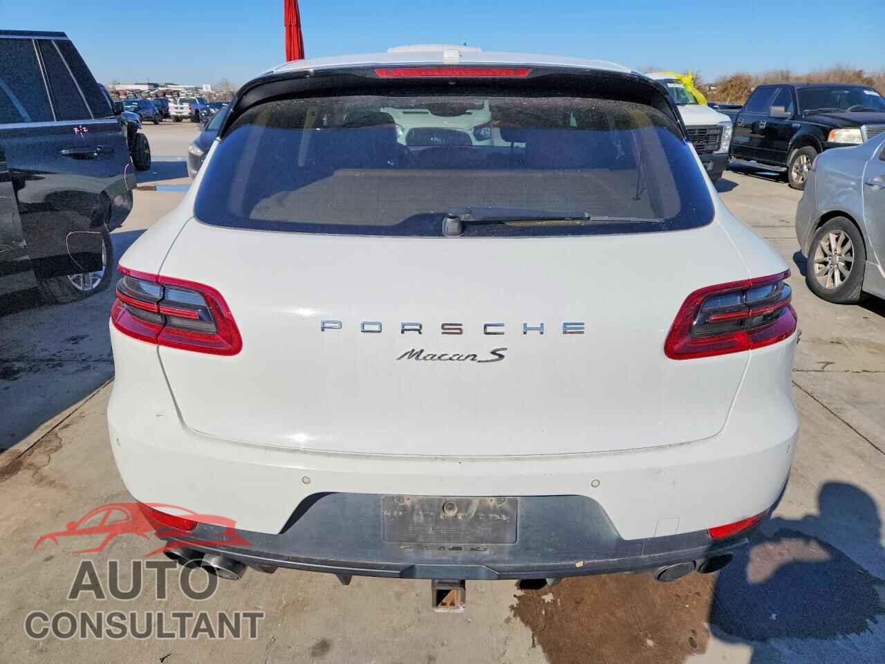 PORSCHE MACAN 2015 - WP1AB2A52FLB54087