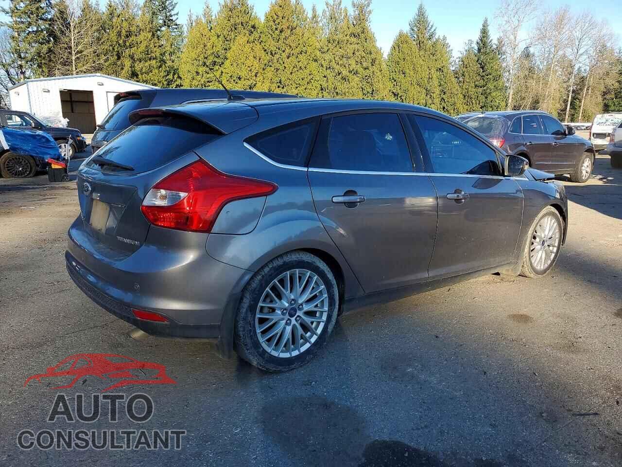 FORD FOCUS 2014 - 1FADP3N25EL170360