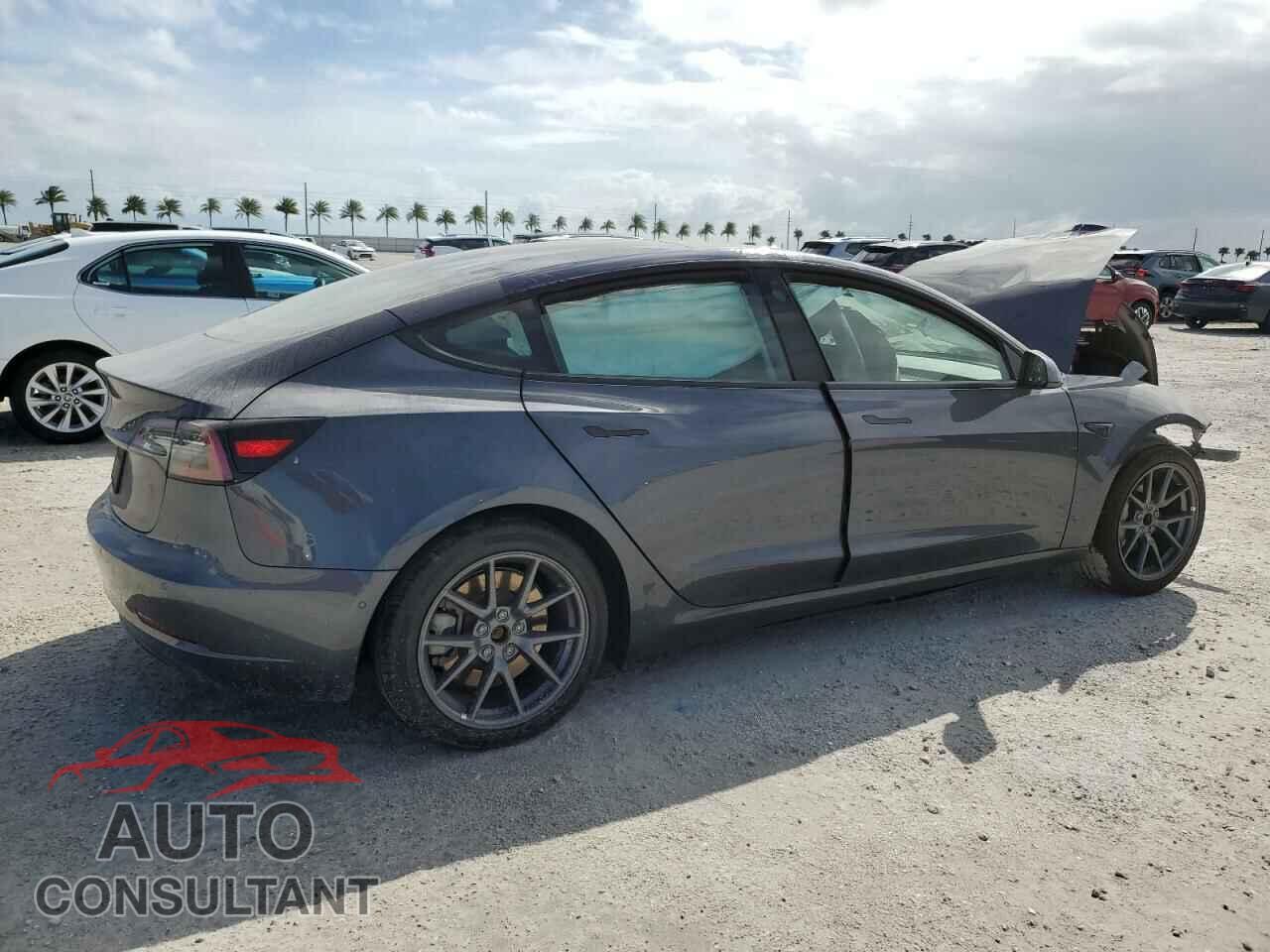TESLA MODEL 3 2022 - 5YJ3E1EA2NF188759