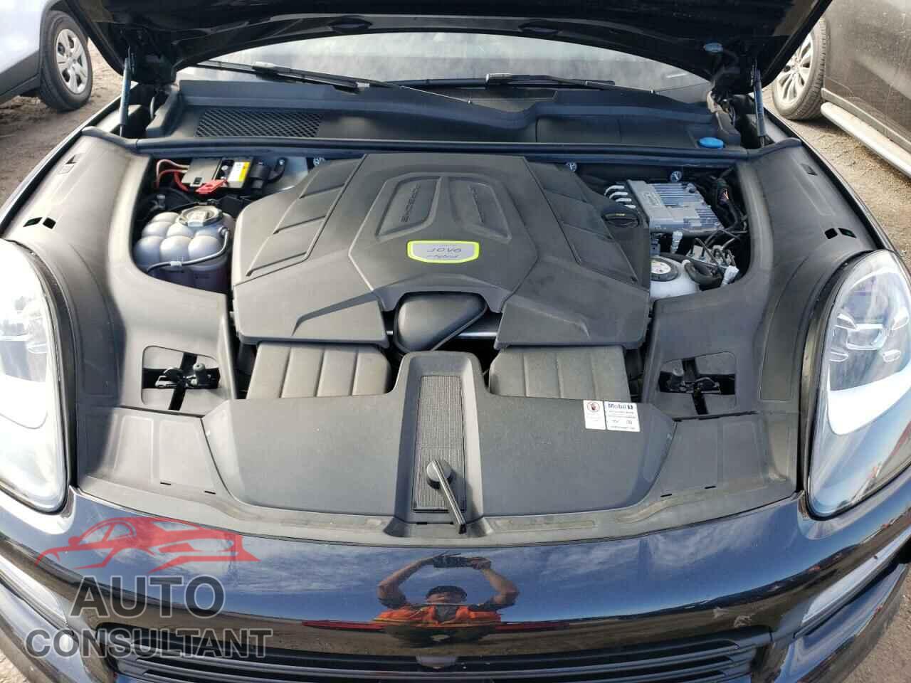 PORSCHE CAYENNE 2021 - WP1AE2AYXMDA24681