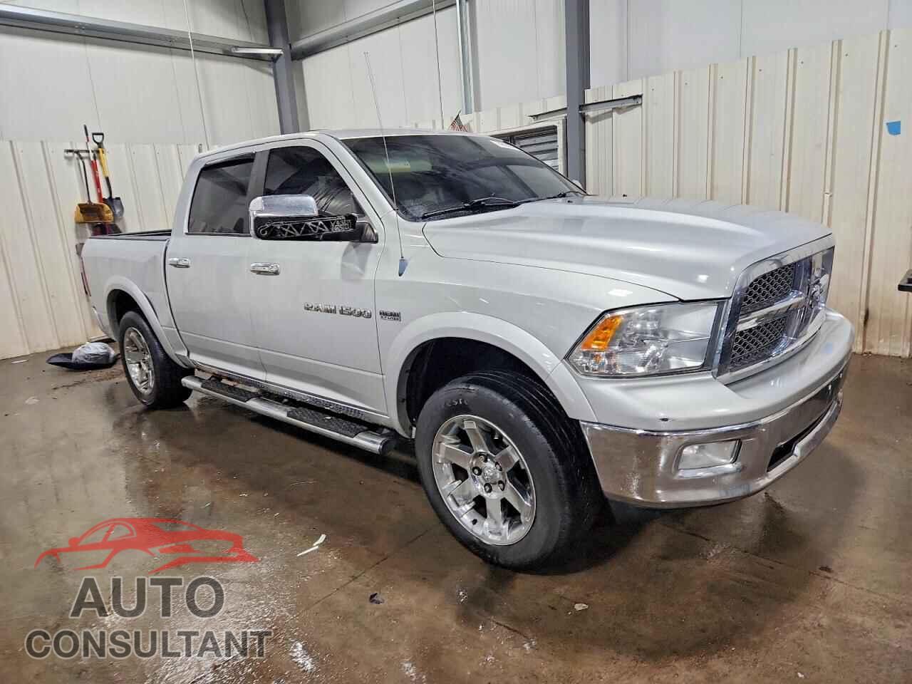 DODGE RAM 1500 2012 - 1C6RD7NT3CS230767