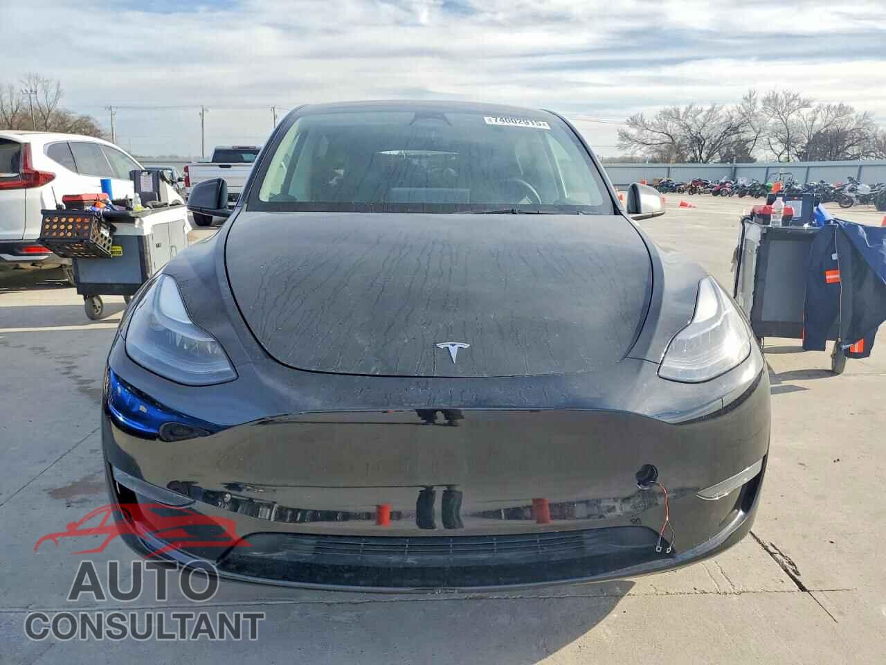 TESLA MODEL Y 2023 - 7SAYGDEF1PF643863