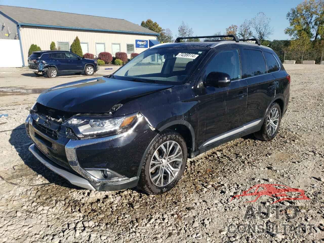 MITSUBISHI OUTLANDER 2018 - JA4AZ3A38JZ012408