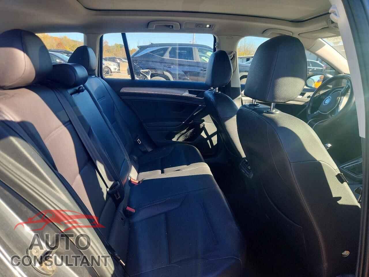 VOLKSWAGEN GOLF 2015 - 3VWCA7AU0FM503082