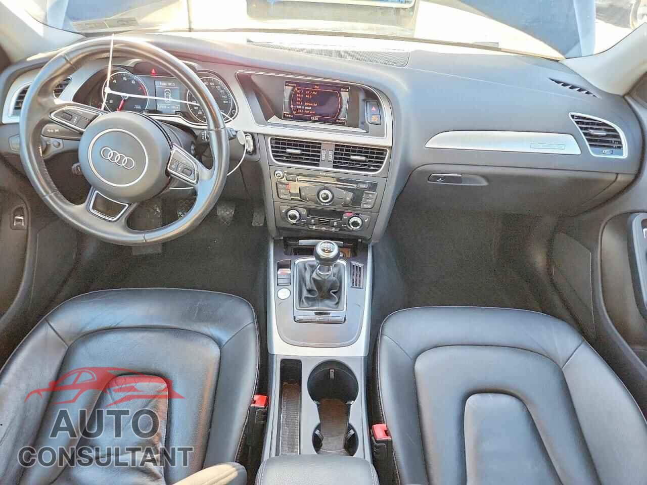 AUDI A4 2016 - WAUDFAFL4GN013240