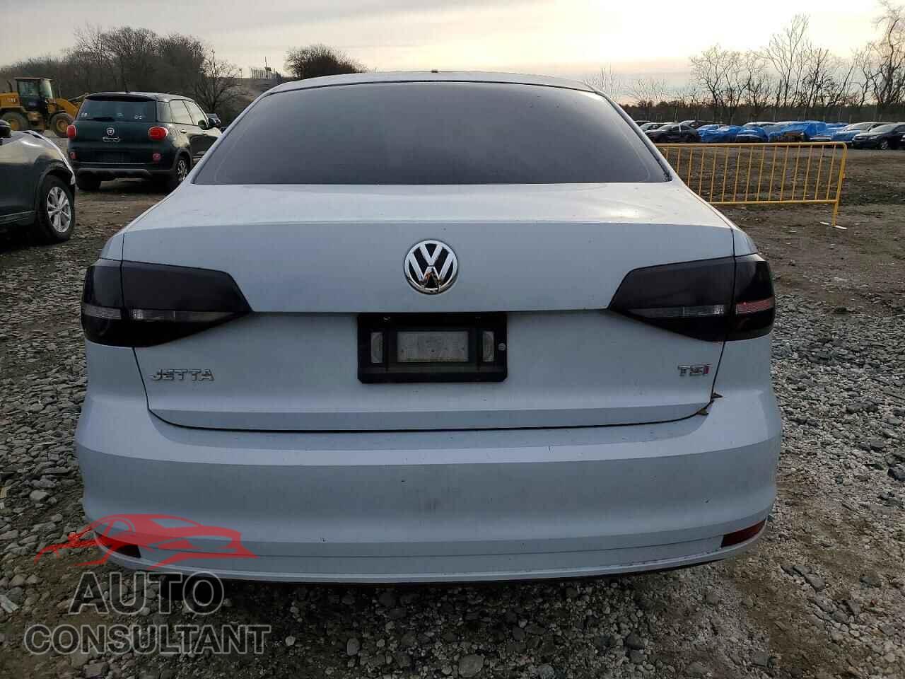VOLKSWAGEN JETTA 2017 - 3VW2B7AJ4HM355018