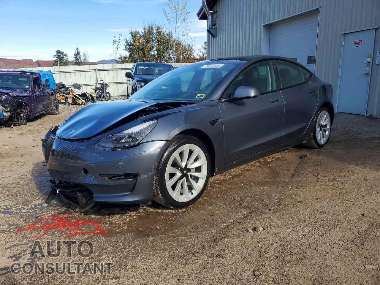 TESLA MODEL 3 2022 - 5YJ3E1EB8NF256734