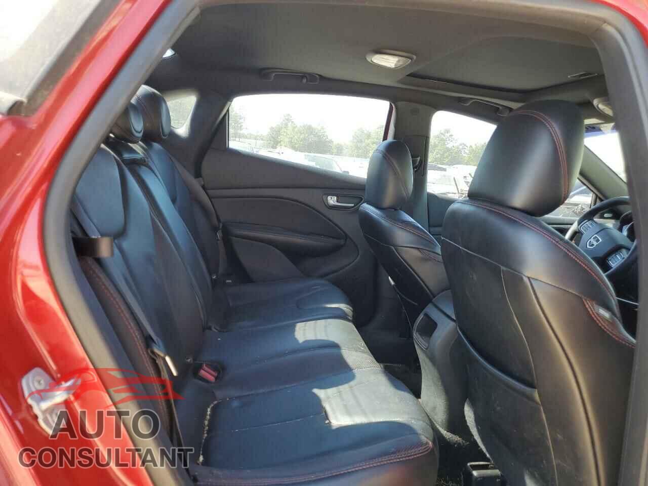DODGE DART 2015 - 1C3CDFEB4FD253715