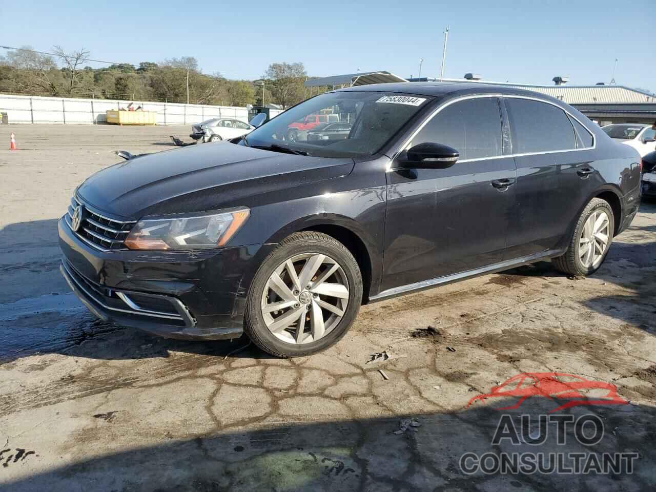 VOLKSWAGEN PASSAT 2018 - 1VWBA7A35JC030440