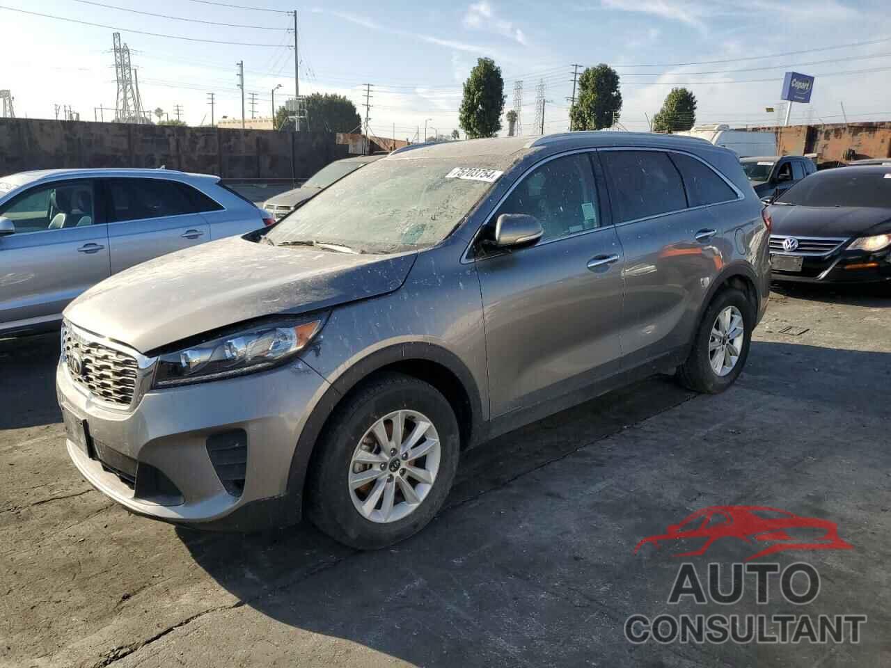 KIA SORENTO 2019 - 5XYPG4A3XKG550801