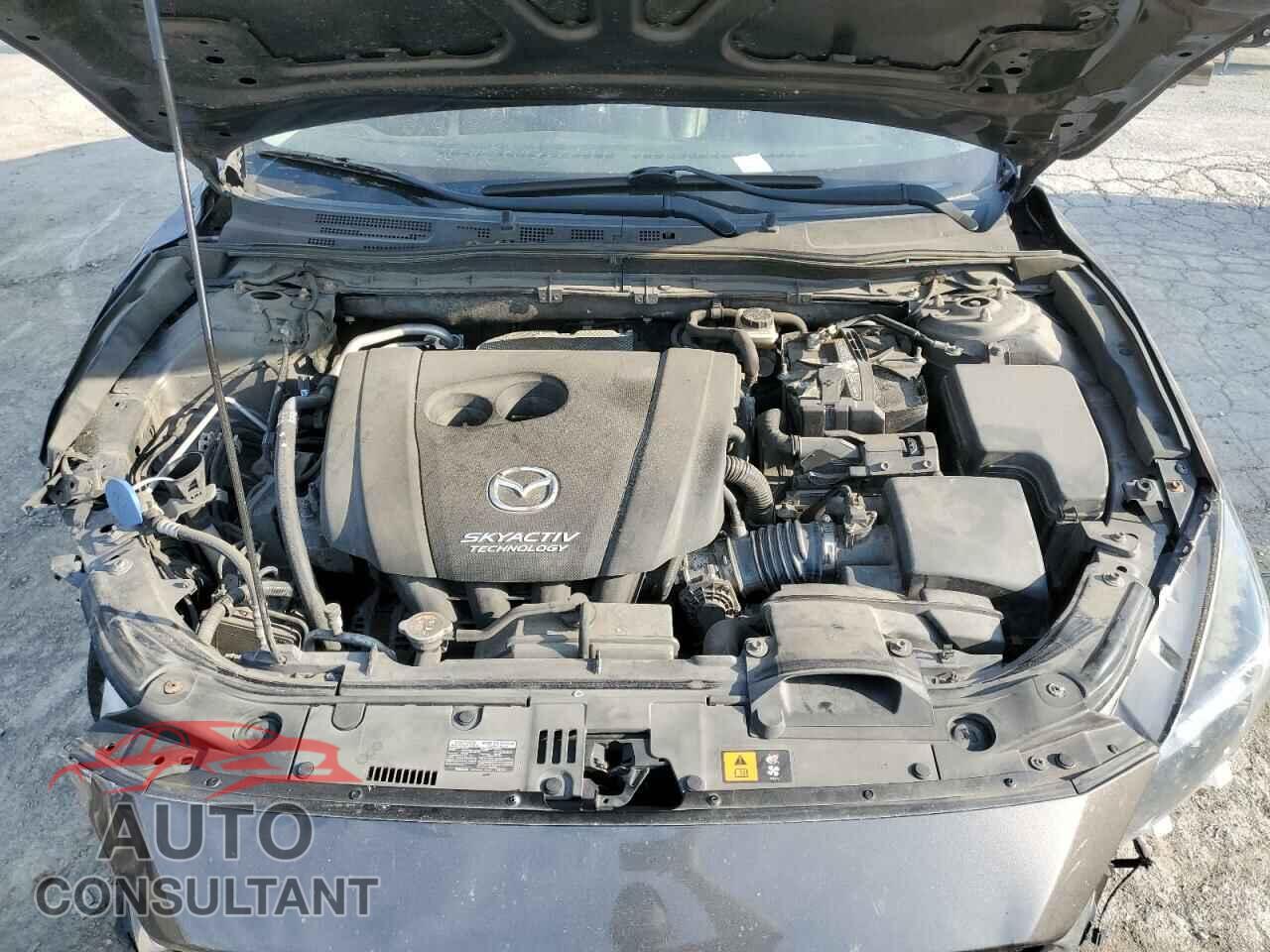 MAZDA 3 2017 - 3MZBN1V70HM105925