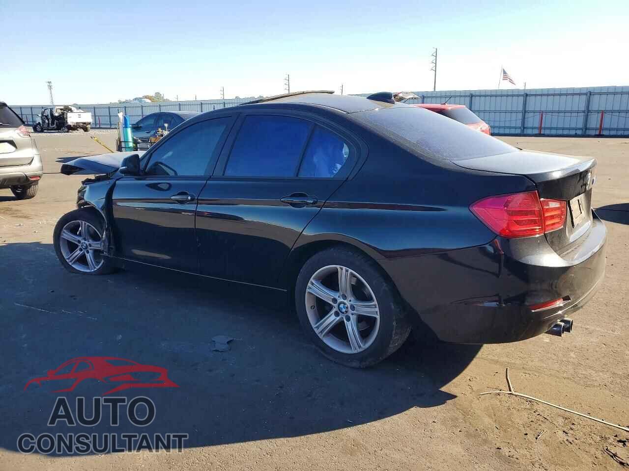 BMW 3 SERIES 2015 - WBA3A5C53FF608872