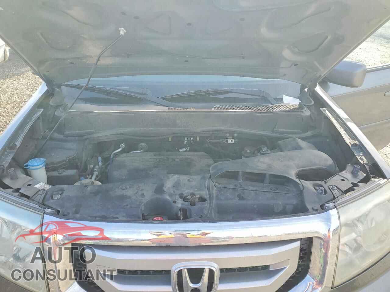 HONDA PILOT 2011 - 5FNYF4H49BB038427