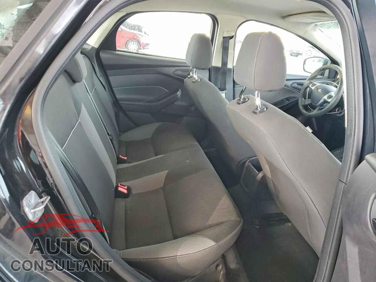 FORD FOCUS 2013 - 1FADP3E29DL359723