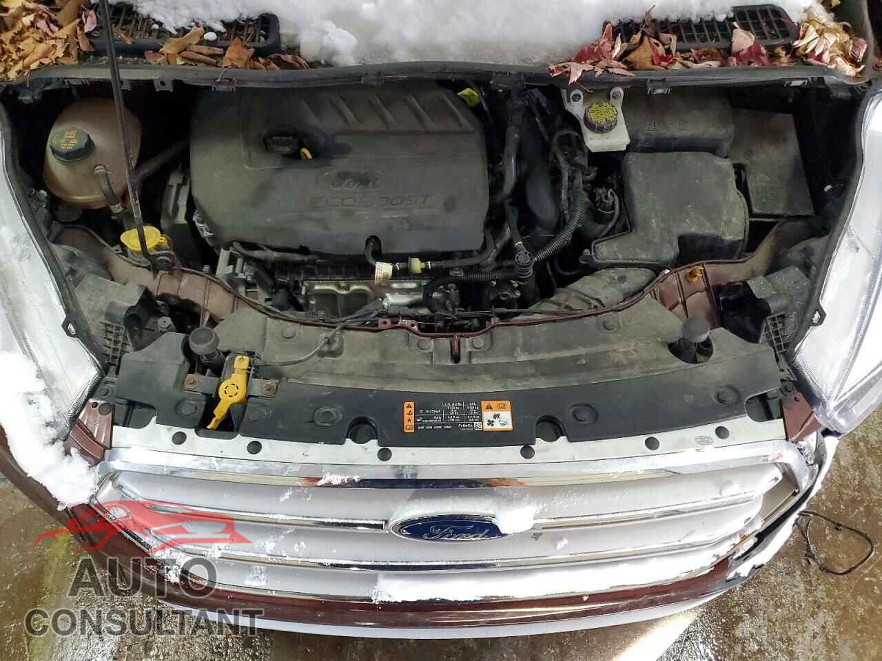 FORD ESCAPE 2018 - 1FMCU9GD0JUC29914