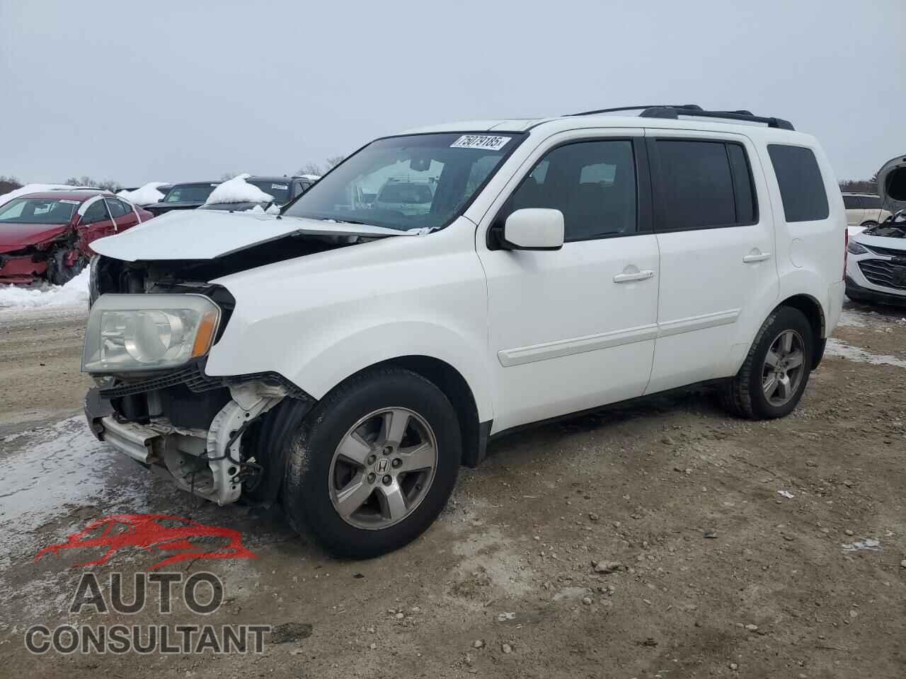 HONDA PILOT 2010 - 5FNYF4H59AB033073