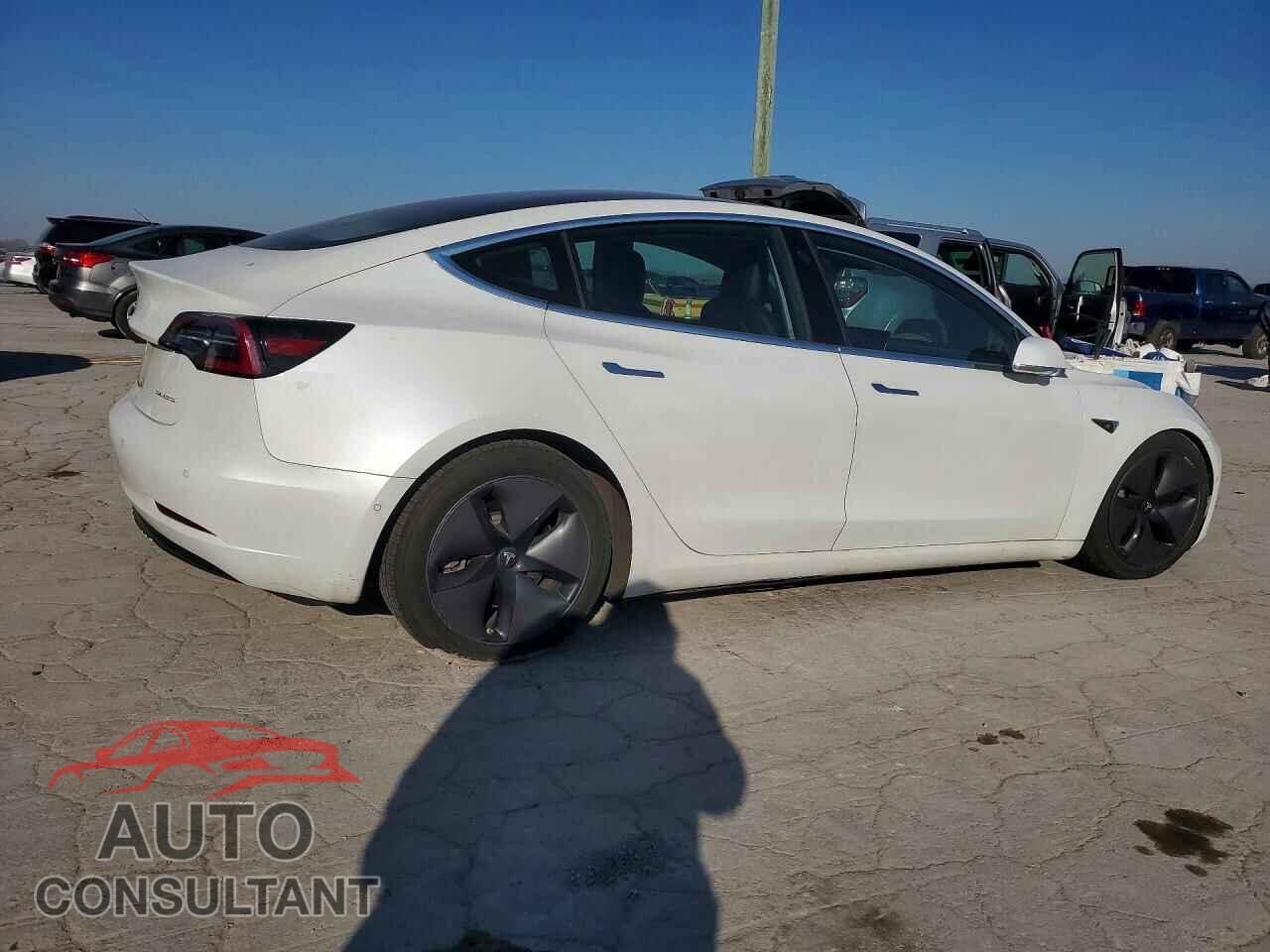 TESLA MODEL 3 2018 - 5YJ3E1EB3JF178860