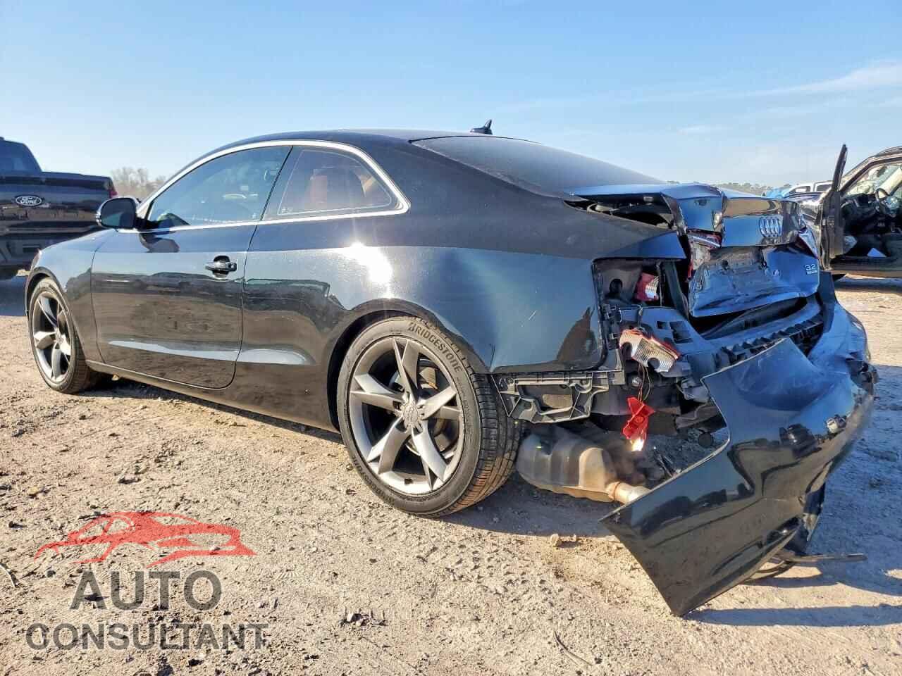 AUDI A5 2009 - WAUDK78T19A014447