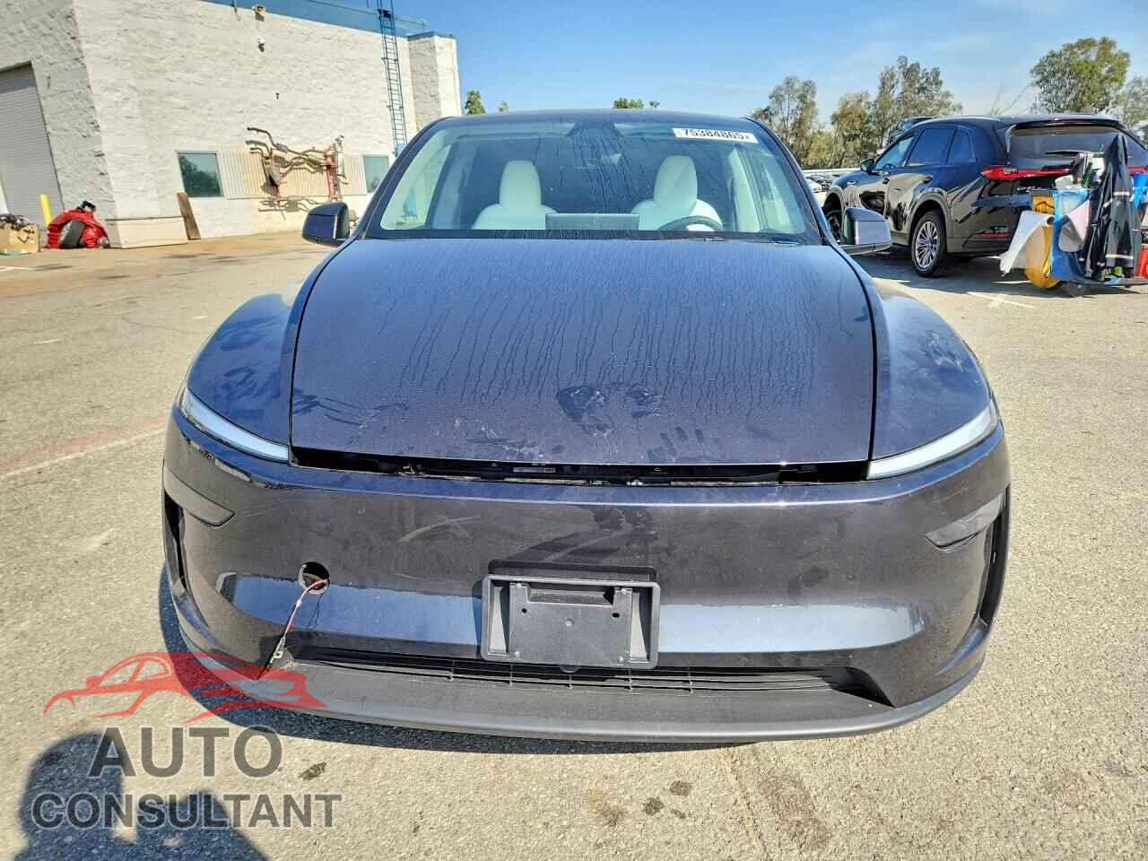 TESLA MODEL Y 2026 - 7SAYGDED1TF387779