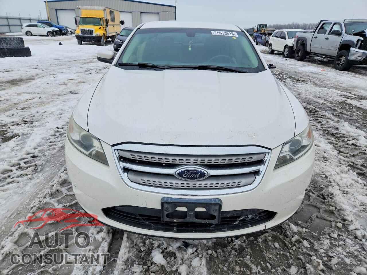 FORD TAURUS 2010 - 1FAHP2EW8AG103656
