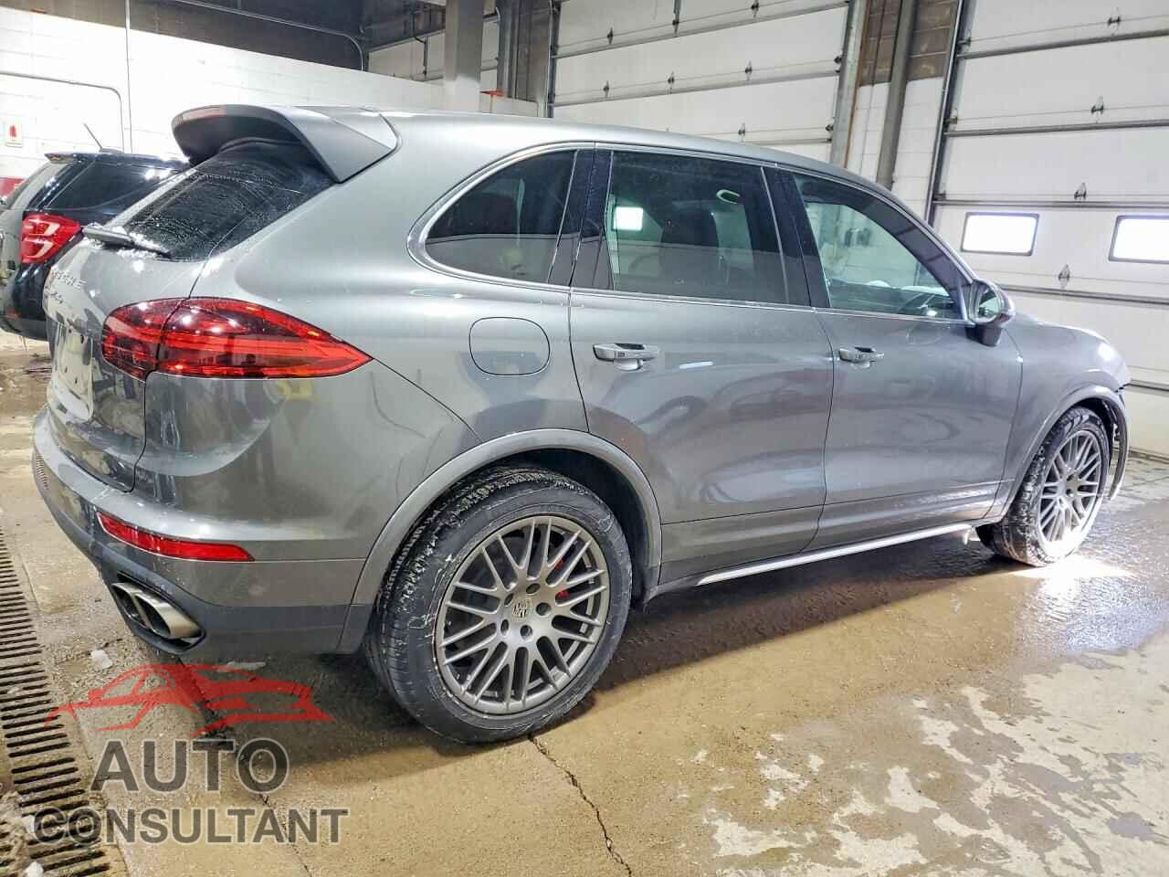 PORSCHE CAYENNE 2016 - WP1AC2A21GLA88734