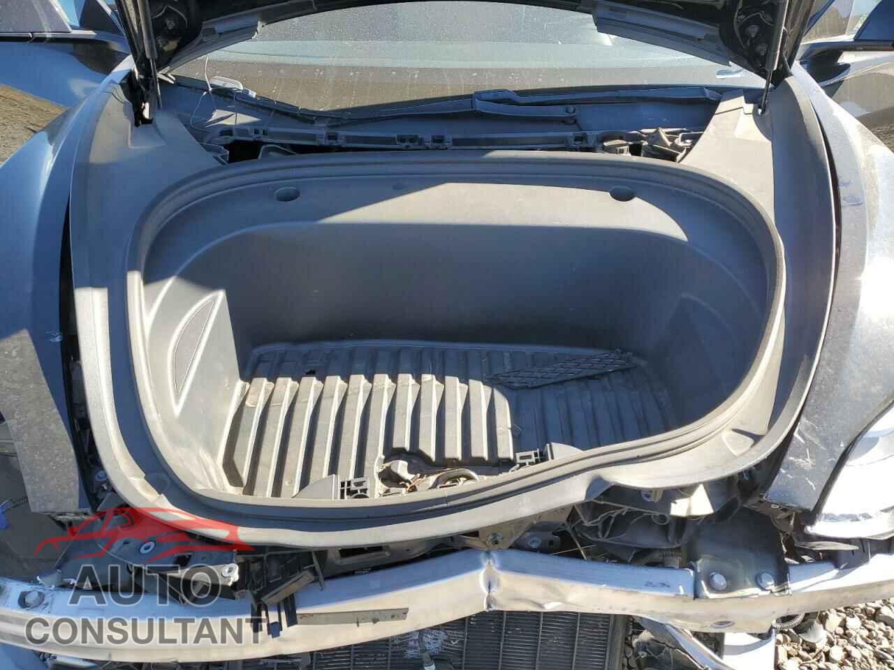 TESLA MODEL 3 2021 - 5YJ3E1EA1MF064514