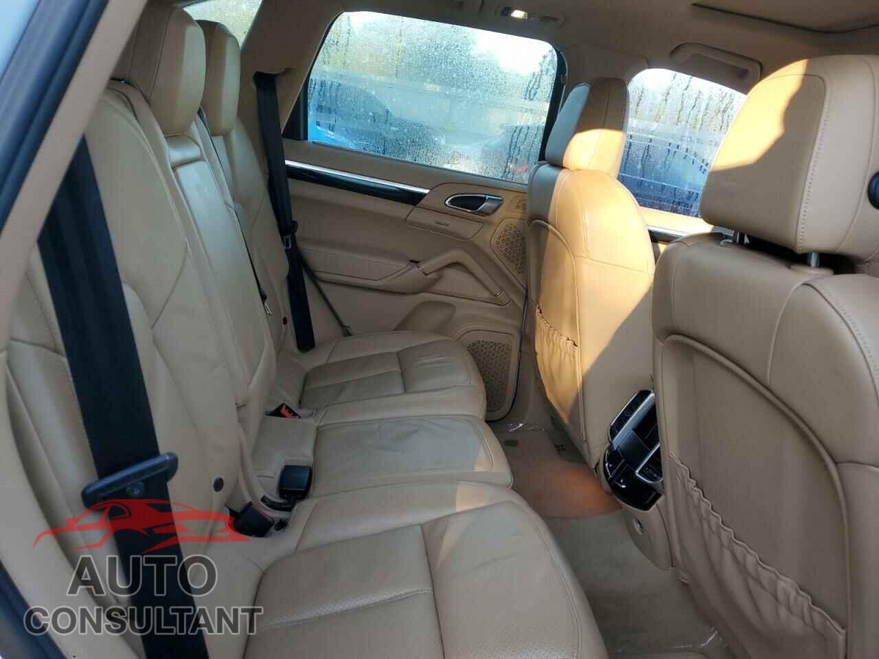 PORSCHE CAYENNE 2012 - WP1AA2A22CLA06154