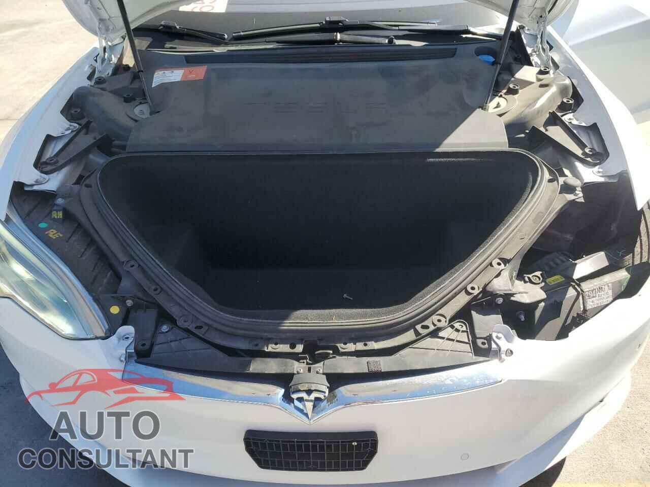 TESLA MODEL S 2016 - 5YJSA1E49GF159988