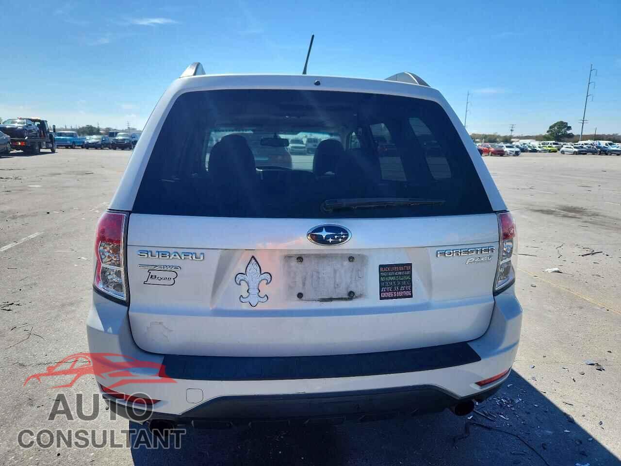 SUBARU FORESTER 2013 - JF2SHAEC1DH417551