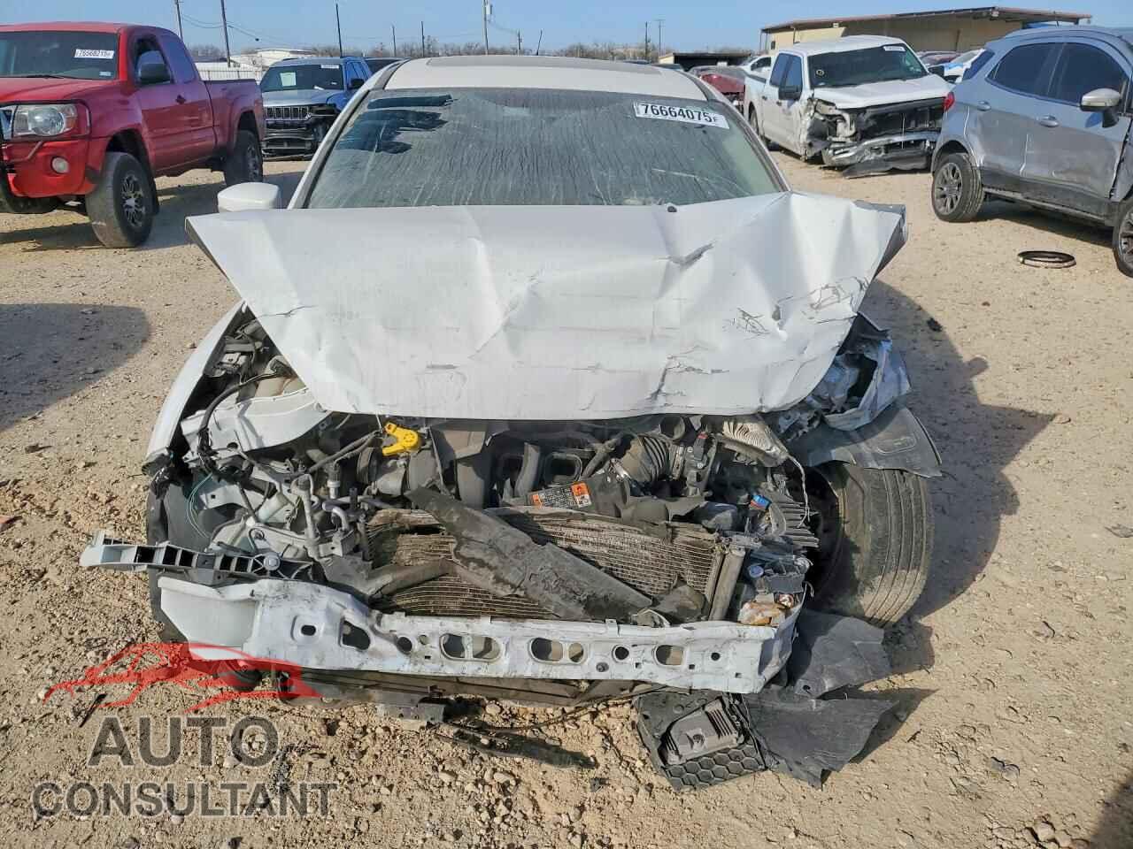 FORD FOCUS 2015 - 1FADP3F2XFL342561