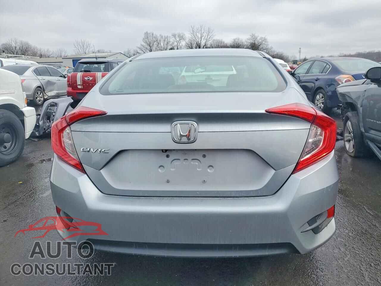 HONDA CIVIC 2017 - 2HGFC2F50HH572534
