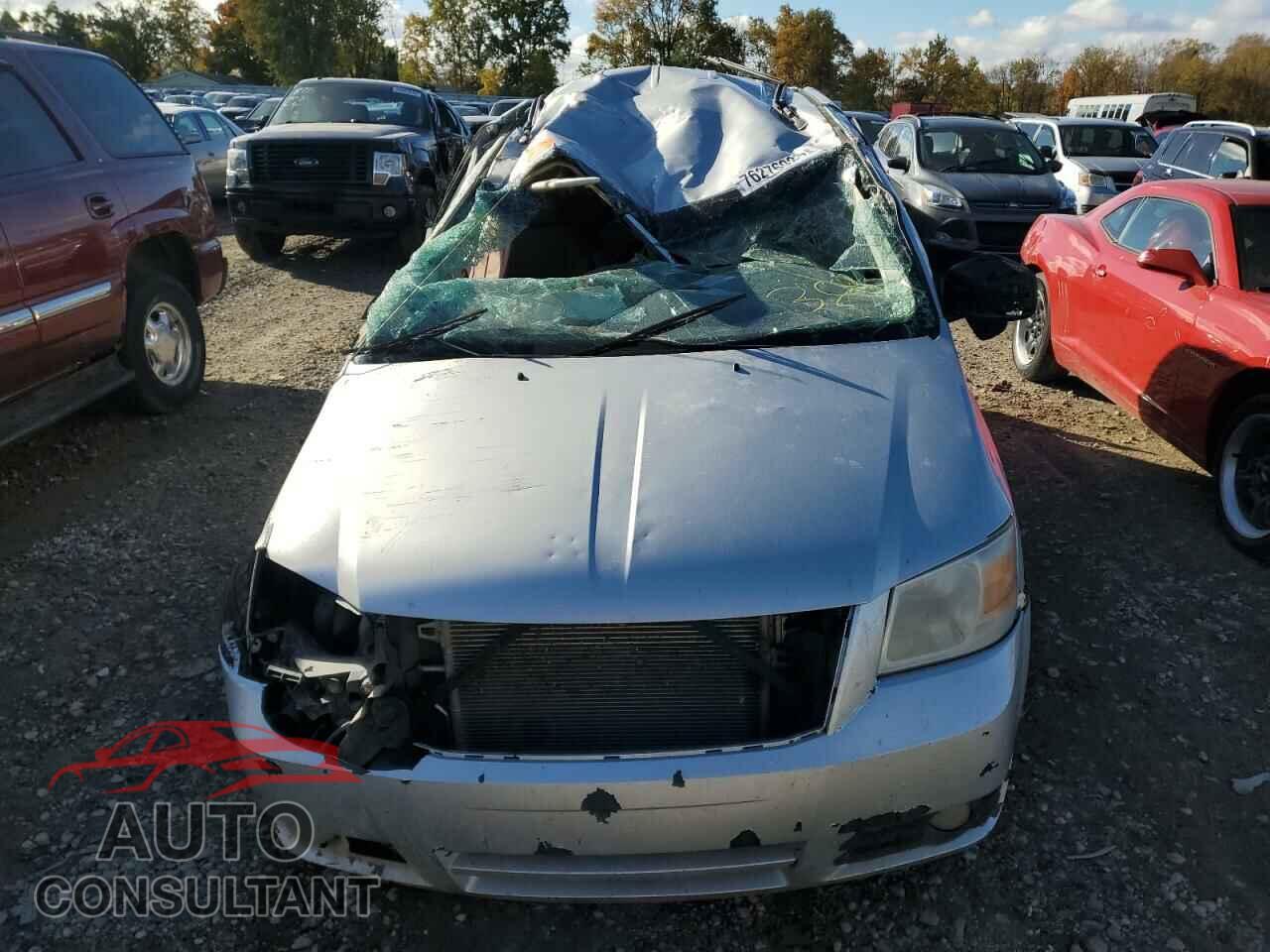 DODGE CARAVAN 2010 - 2D4RN5D11AR444149