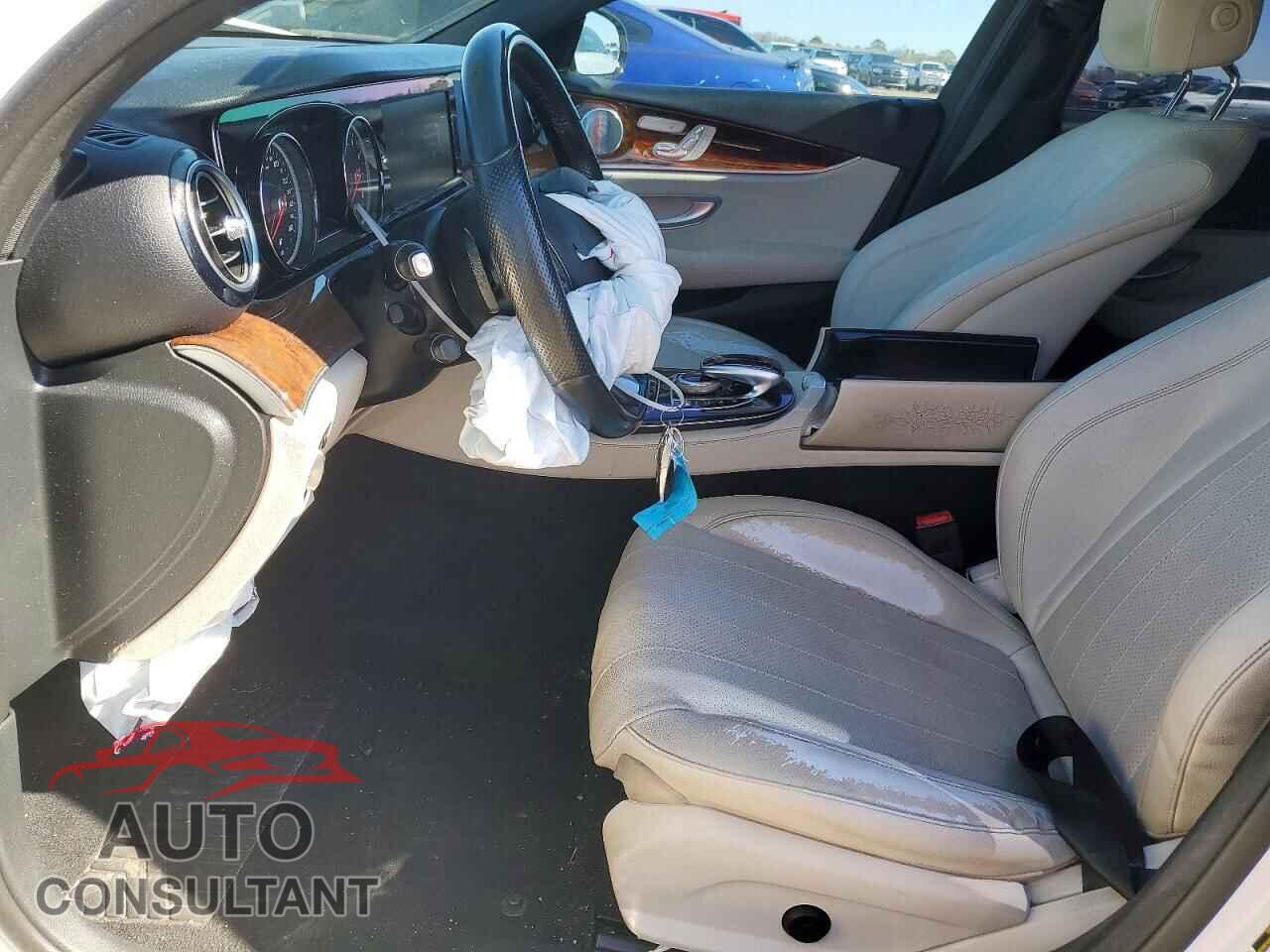 MERCEDES-BENZ E-CLASS 2018 - WDDZF4JB7JA387838
