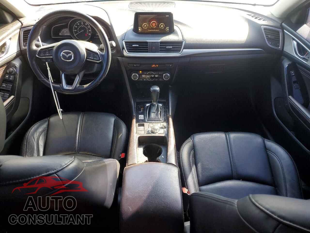 MAZDA 3 2017 - 3MZBN1V71HM130462